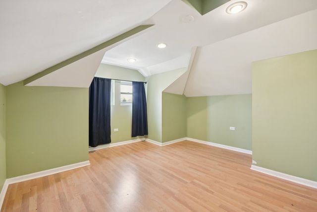 2928 N Rutherford Avenue, Chicago, IL 60634