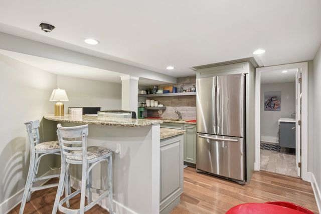 2928 N Rutherford Avenue, Chicago, IL 60634
