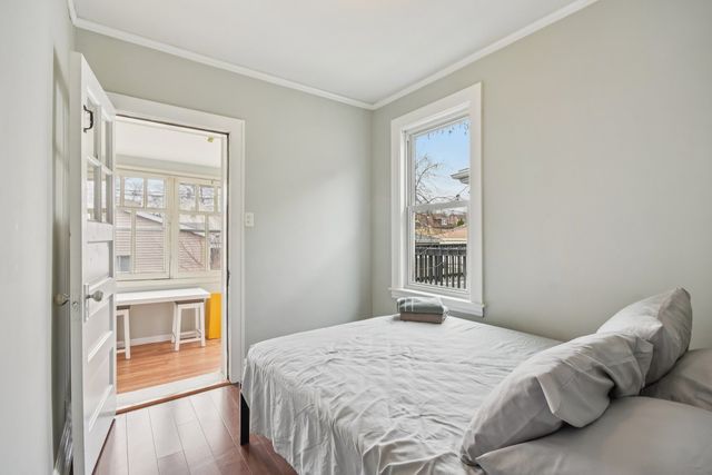 2928 N Rutherford Avenue, Chicago, IL 60634