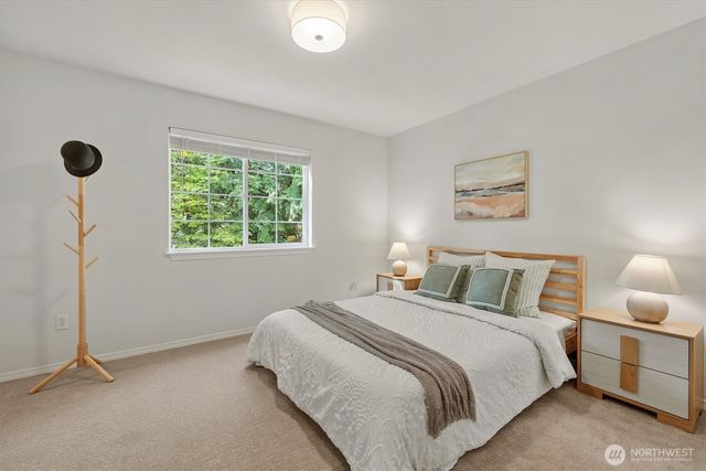 8603 NE 141st St, Kirkland, WA 98034