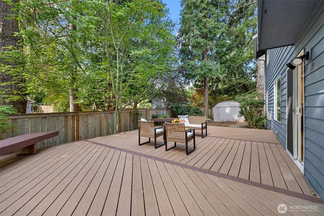 8603 NE 141st St, Kirkland, WA 98034