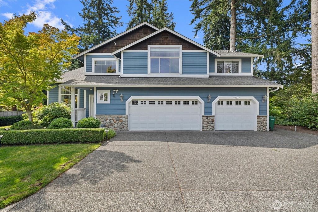 8603 NE 141st St, Kirkland, WA 98034
