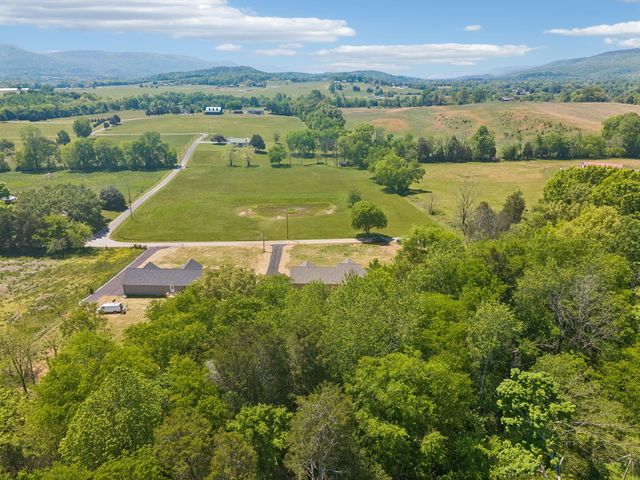 649 Humble Cemetery Road, Pikeville, TN 37367