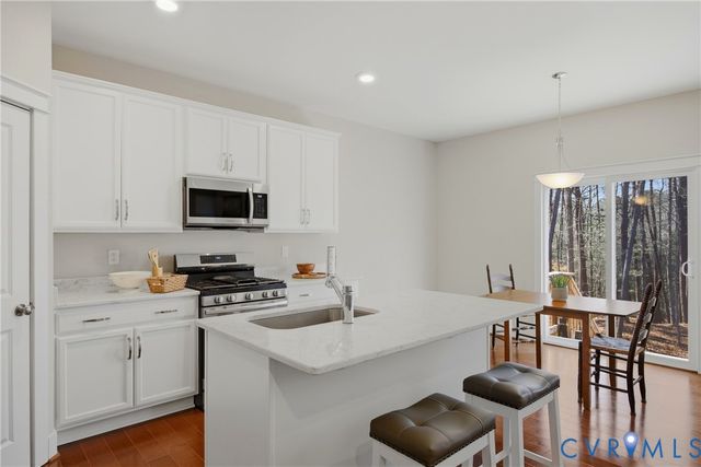 11111 Royal Ln, Providence Forge, VA 23140