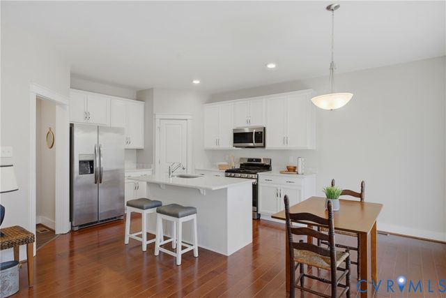 11111 Royal Ln, Providence Forge, VA 23140