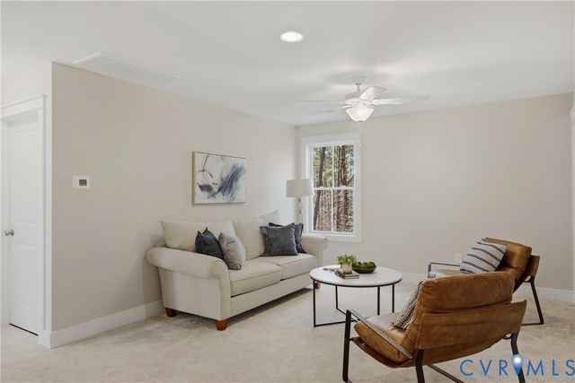 11111 Royal Ln, Providence Forge, VA 23140