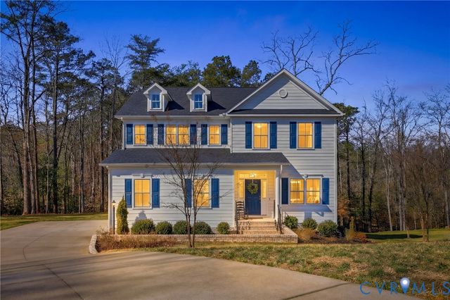 11111 Royal Ln, Providence Forge, VA 23140