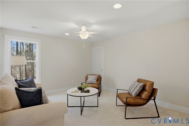 11111 Royal Ln, Providence Forge, VA 23140