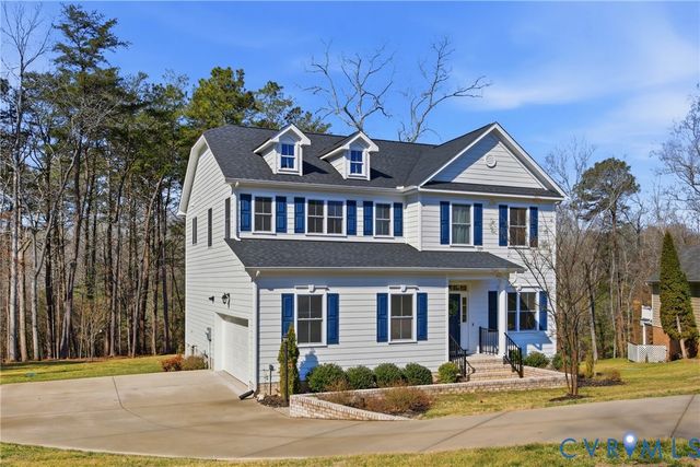 11111 Royal Ln, Providence Forge, VA 23140