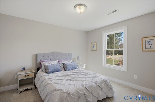 11111 Royal Ln, Providence Forge, VA 23140