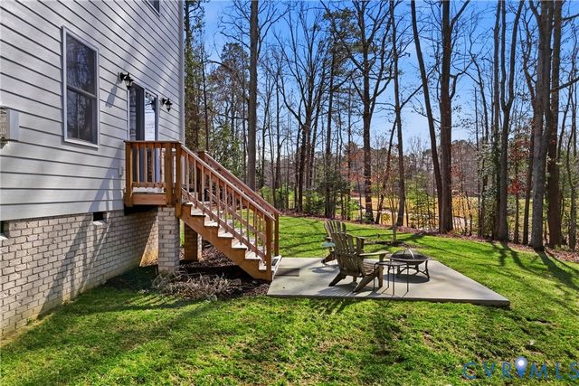 11111 Royal Ln, Providence Forge, VA 23140