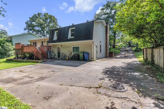 109 Baldwin Circle, Mauldin, SC 29662