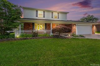 9490 Steephollow Drive, White Lake Charter Township, MI 48386