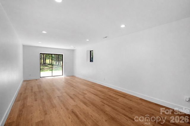5033 Waxhaw Indian Trail Road, Matthews, NC 28104