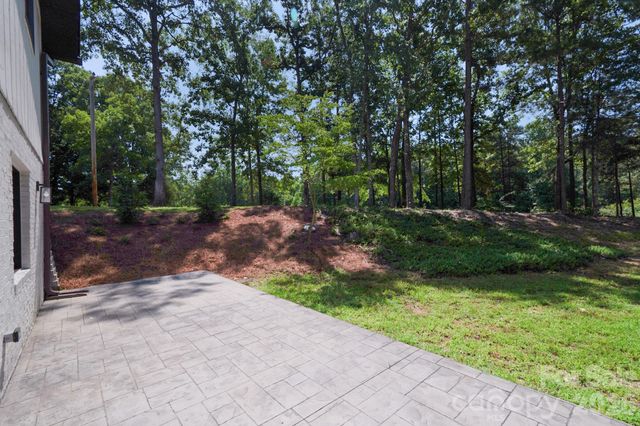 5033 Waxhaw Indian Trail Road, Matthews, NC 28104