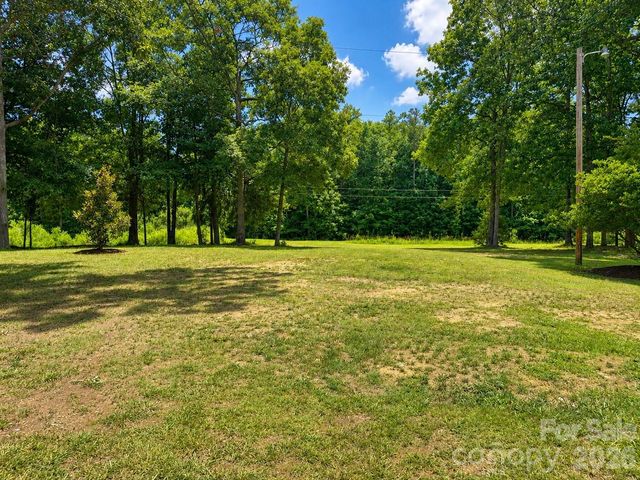5033 Waxhaw Indian Trail Road, Matthews, NC 28104