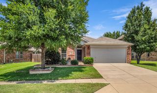 801 Lake Forest Trail, Little Elm, TX 75068