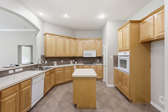 1313 Val Verde Court, Denton, TX 76210