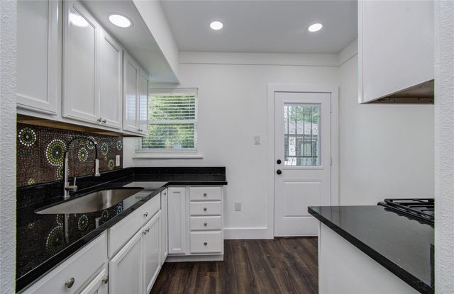 7530 Park Place Boulevard, Houston, TX 77087