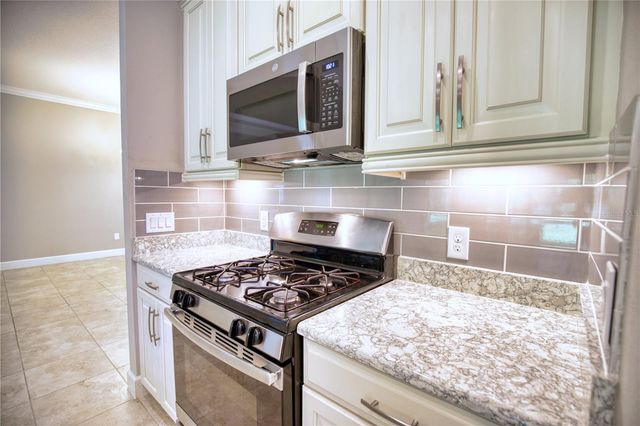 5628 SEMOLINO STREET, Nokomis, FL 34275