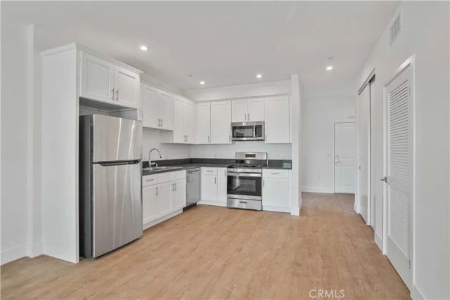 8750 Sepulveda Boulevard 307, North Hills, CA 91343