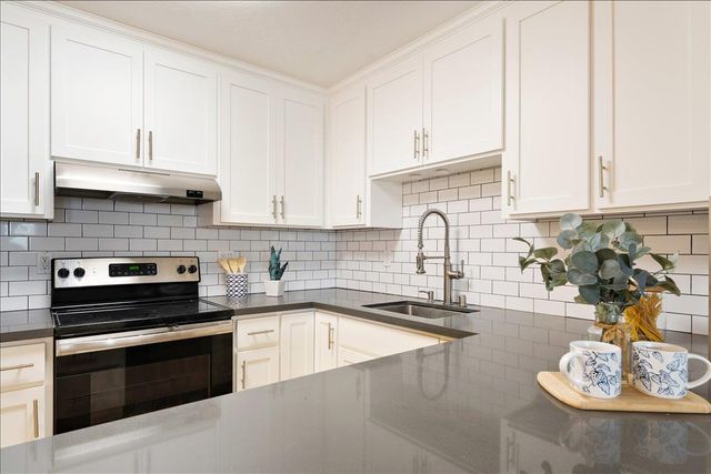 755 14th Avenue 109, Santa Cruz, CA 95062