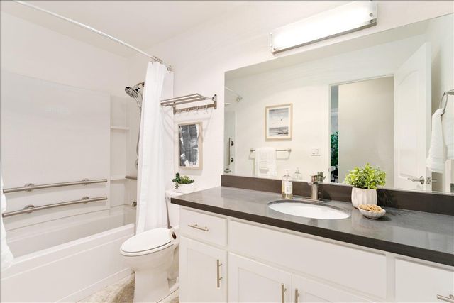 755 14th Avenue 109, Santa Cruz, CA 95062