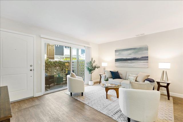 755 14th Avenue 109, Santa Cruz, CA 95062