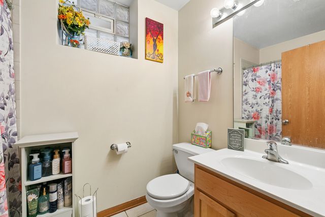 4426 S Calumet Avenue G, Chicago, IL 60653
