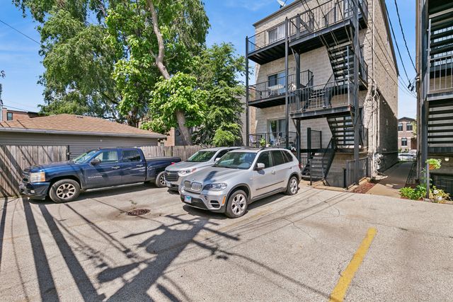 4426 S Calumet Avenue G, Chicago, IL 60653
