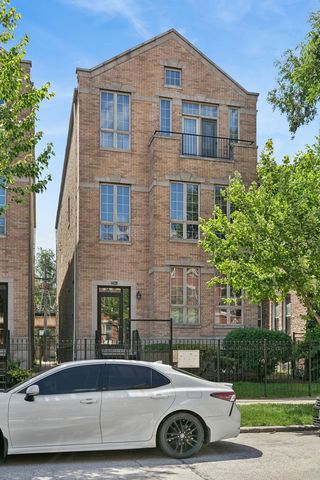 4426 S Calumet Avenue G, Chicago, IL 60653