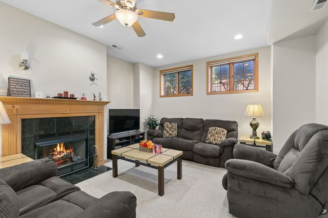4426 S Calumet Avenue G, Chicago, IL 60653