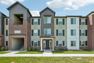 4712 W GOLDBLUM LN #U102, Riverton, UT 84096