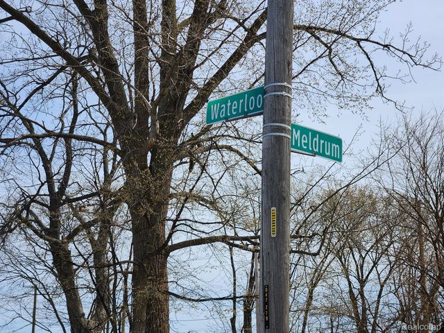 6333 WATERLOO Street, Detroit, MI 48207