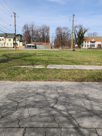 6333 WATERLOO Street, Detroit, MI 48207