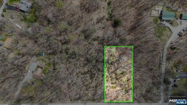 11 Oak Ridge Road, Montague, NJ 07827