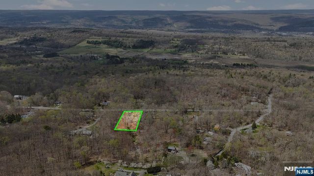 11 Oak Ridge Road, Montague, NJ 07827