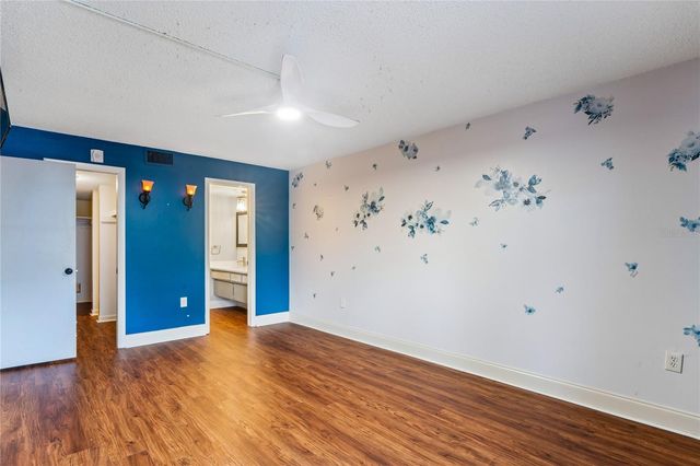 225 COUNTRY CLUB DRIVE C131, Largo, FL 33771