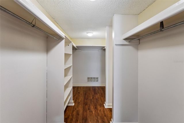 225 COUNTRY CLUB DRIVE C131, Largo, FL 33771