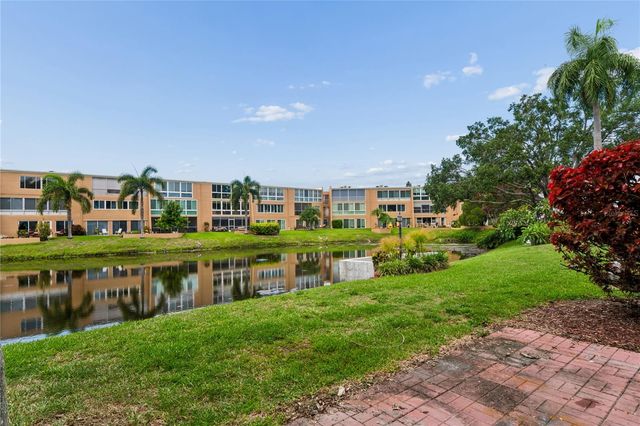 225 COUNTRY CLUB DRIVE C131, Largo, FL 33771