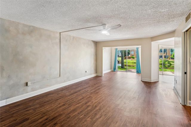 225 COUNTRY CLUB DRIVE C131, Largo, FL 33771