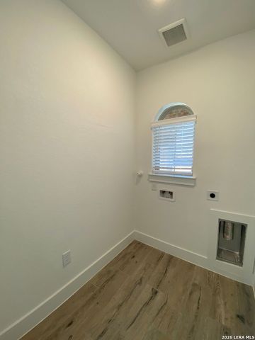 1032 Easy Gruene, New Braunfels, TX 78130