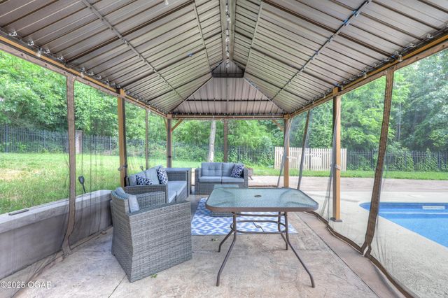 3510 Notting Hill Circle, Joplin, MO 64804