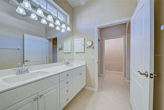 1586 MONARCH DRIVE 1586, Venice, FL 34293