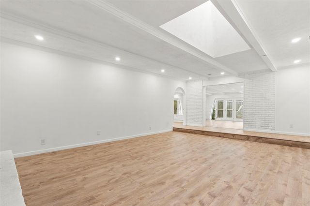 4202 N Hills DR, Austin, TX 78731
