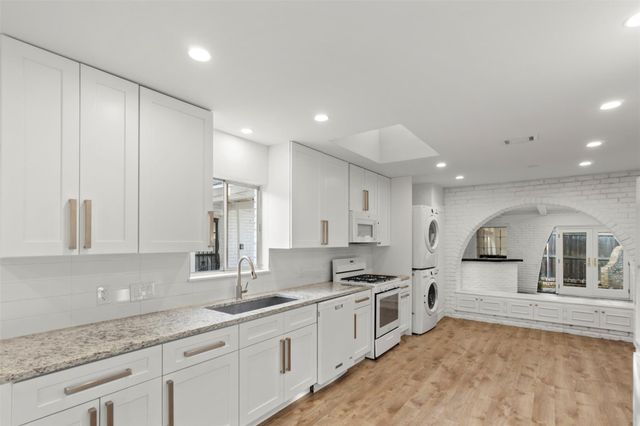 4202 N Hills DR, Austin, TX 78731