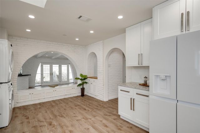 4202 N Hills DR, Austin, TX 78731