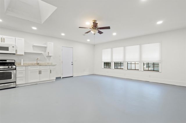 4202 N Hills DR, Austin, TX 78731