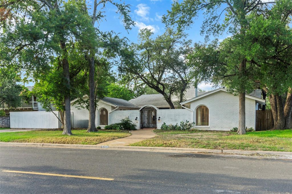 4202 N Hills DR, Austin, TX 78731