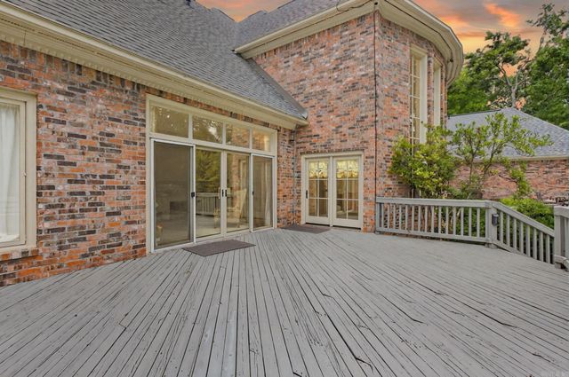 37 Chenal Circle, Little Rock, AR 72223